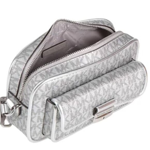MICHAEL KORS Bradshaw Extra-Small Metallic Signature Logo Crossbody Bag (silver) - Picture 2 of 8
